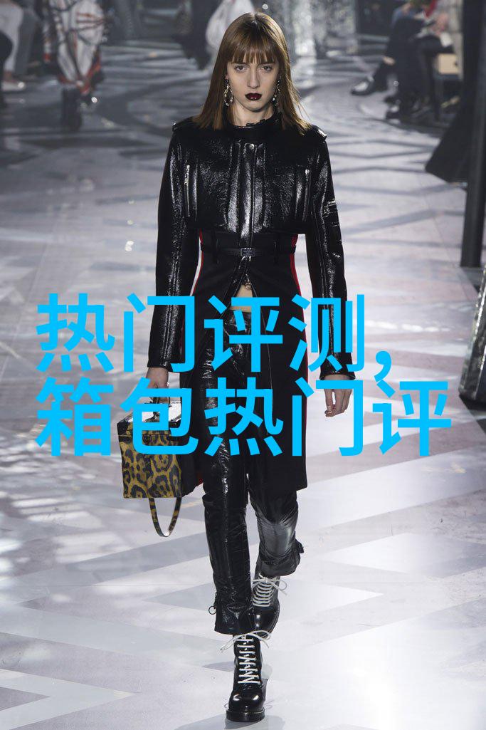 亲们谁能给我提供款式好欧美复古的首饰样品或者是图片希望亲们大力支持